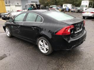 дверь задняя левая Volvo S60 2 поколение [рестайлинг] 2015, 2.0 л., бензин, АКПП, черный, седан
