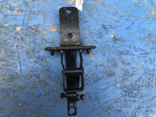 петля крышки багажника Volvo XC70 3 поколение 2010, 2.4 л., дизель, АКПП, универсал, 312184256