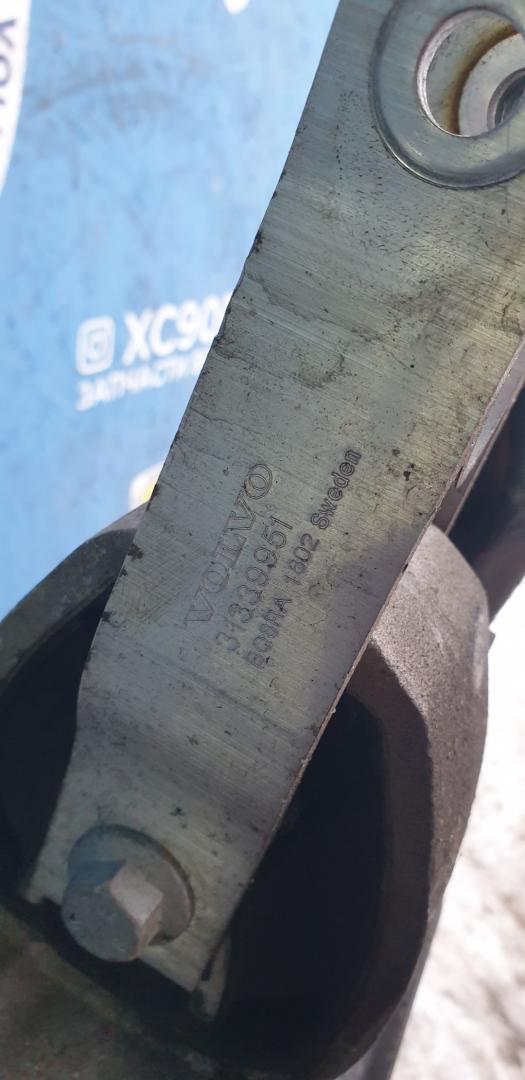 подушка крепления двигателя Volvo XC90 2 поколение 2018, 2.0 л., дизель, АКПП, синий, 31339951 - фото №1