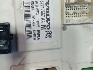 блок комфорта Volvo XC90 2 поколение 2018, 2.0 л., дизель, АКПП, синий, 32217667