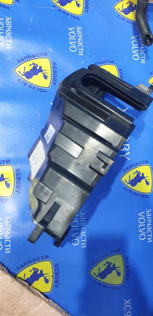 Крышка корпуса блоков управления Volvo XC90 2 поколение 2018, 2.0 л., дизель, АКПП, синий, 31398000, 31652061 - фото №1