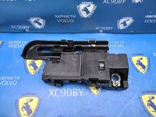 пиропатрон Volvo XC90 2 поколение 2017, 2.0 л., бензин, АКПП, внедорожник 5 дв., правый руль, 31384964