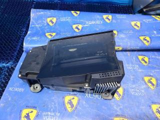 проектор Volvo XC90 2 поколение 2019, 2.0 л., бензин, АКПП, белый 707, внедорожник 5 дв., полный подключаемый привод, P32233451