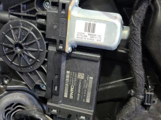 модуль управления двери Volvo XC90 2 поколение 2019, 2.0 л., бензин, АКПП, белый 707, внедорожник 5 дв., полный подключаемый привод, 31674760