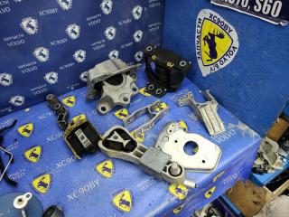 подушка крепления двигателя Volvo XC90 2 поколение [рестайлинг] 2021, 2.0 л., D 4204 T2, дизель, АКПП, внедорожник 5 дв., полный привод, 31480559, 31480547, 32222219, 3167689432256082, 32139936, 31480554