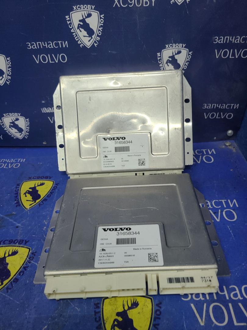 блок клапанов пневмоподвески Volvo XC90 2 поколение 2017, 2.0 л., бензин, АКПП, полный привод, 31658344 - фото №1