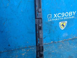 Кронштейн крепления порога Volvo S60 3 поколение 2021, 2.0 л., B4204T26, бензин, синий, седан, передний привод, правый руль, 31448921