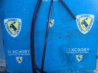 молдинг двери передней левой Volvo S60 3 поколение 2021, 2.0 л., B4204T26, бензин, синий, седан, передний привод, правый руль