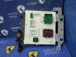 блок комфорта Volvo V60 2 поколение 2021, 2.0 л., B 4204 T38, бензин, АКПП, универсал, полный привод, правый руль, 32217422