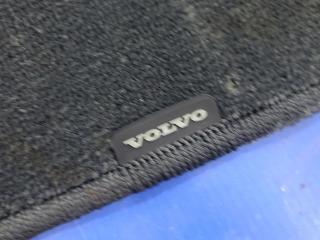 ковер багажника Volvo V60 2 поколение 2020, 2.0 л., D4204T14, дизель, АКПП, серебро, хетчбэк 5 дв., передний привод, правый руль, 39813968