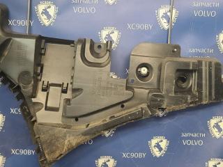Крепление бампера заднего Volvo XC60 2 поколение 2020, 2.0 л., D4204T14, дизель, чёрный 717-46, внедорожник 5 дв., полный привод, правый руль, 31325225
