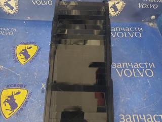 бардачок между сиденьями Volvo V60 2 поколение 2021, 2.0 л., B 4204 T38, бензин, АКПП, универсал, полный привод, правый руль, 31694982