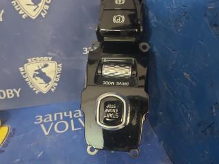 кнопка запуска двигателя Volvo V60 2 поколение 2021, 2.0 л., B 4204 T38, бензин, АКПП, универсал, полный привод, правый руль, P31443818