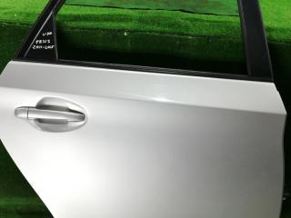 дверь задняя правая Toyota Prius 3 поколение [рестайлинг] 2012, правый руль