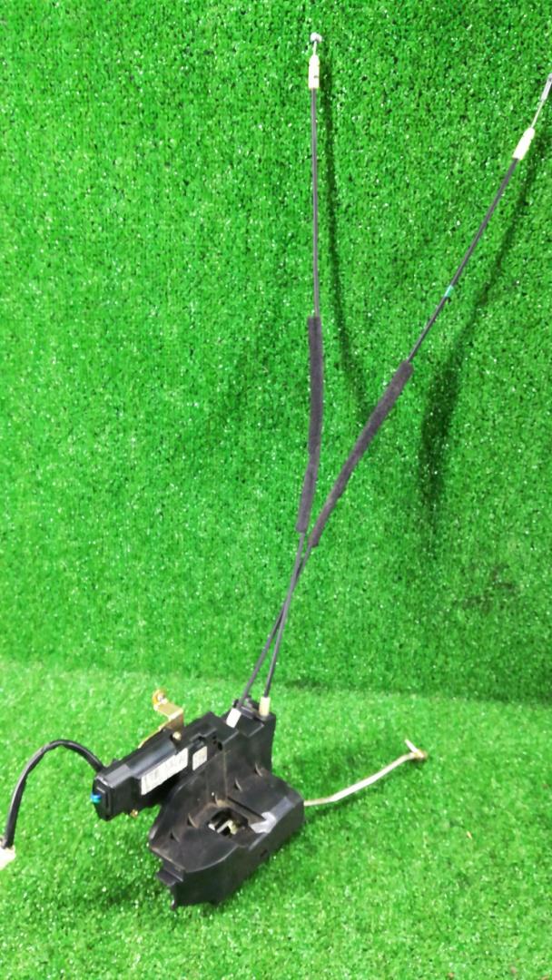 замок двери передней левой Great Wall Wingle 3 2012, 2.0 л., дизель, МКПП, серебристый, пикап, полный привод, правый руль - фото №1