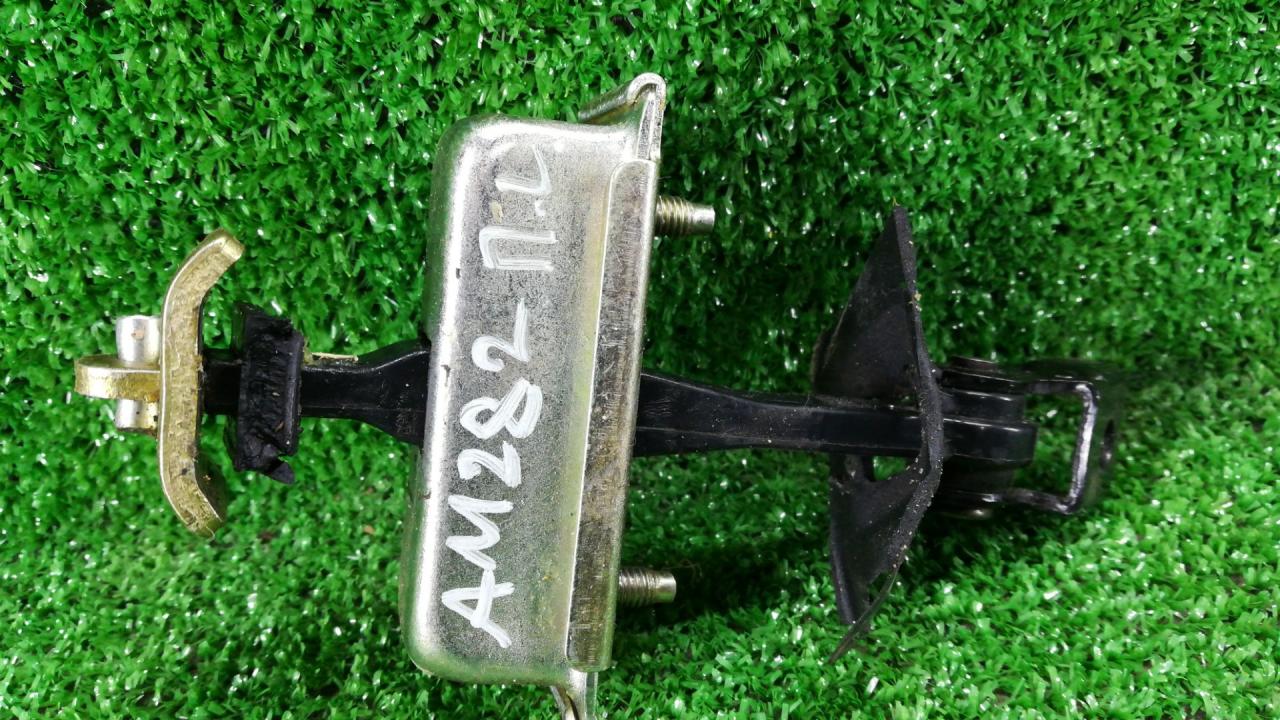 ограничитель открывания двери Great Wall Wingle 3 2012, 2.0 л., дизель, МКПП, серебристый, пикап, полный привод, правый руль - фото №1