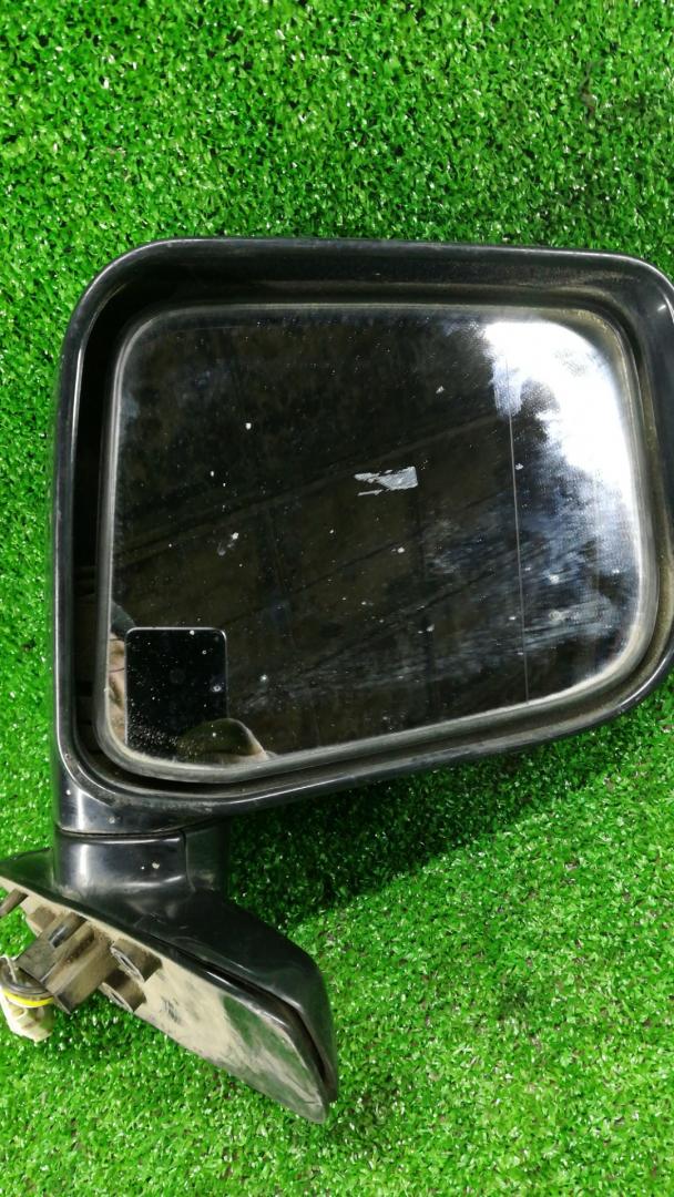 зеркало наружное правое Mitsubishi Space Wagon 3 поколение (Typ N50) 2000 - фото №1