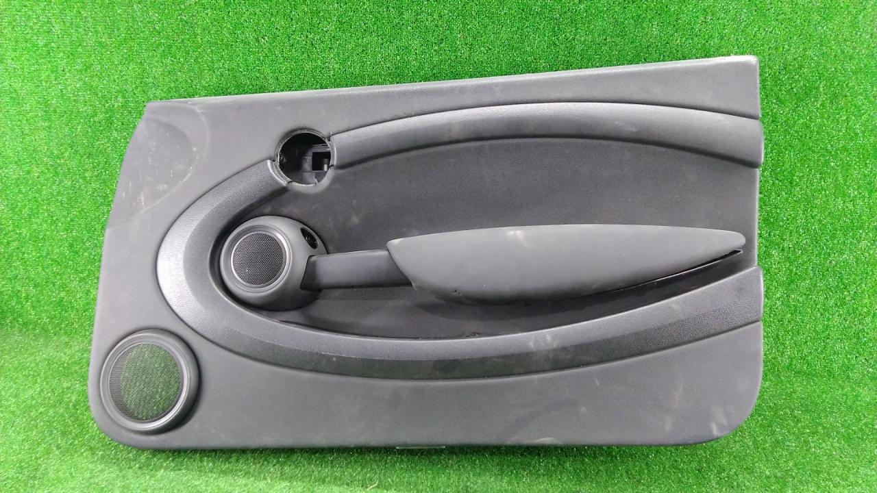 обшивка двери передняя правая Mini Clubman 1 поколение (R55) 2011, 1.6 л., бензин, АКПП, белый, универсал, правый руль - фото №1