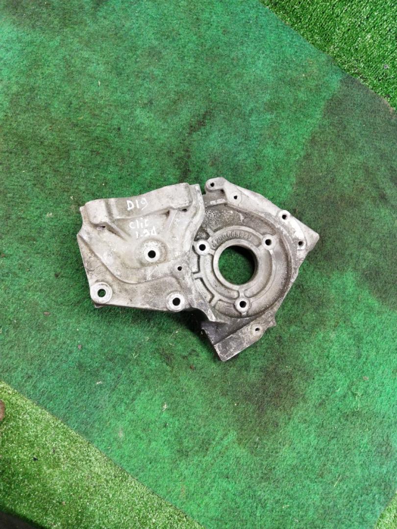 кронштейн двигателя Renault Clio 2 поколение 1999, 1.9 л., F8Q 632, дизель, МКПП, хетчбэк 3 дв. - фото №1