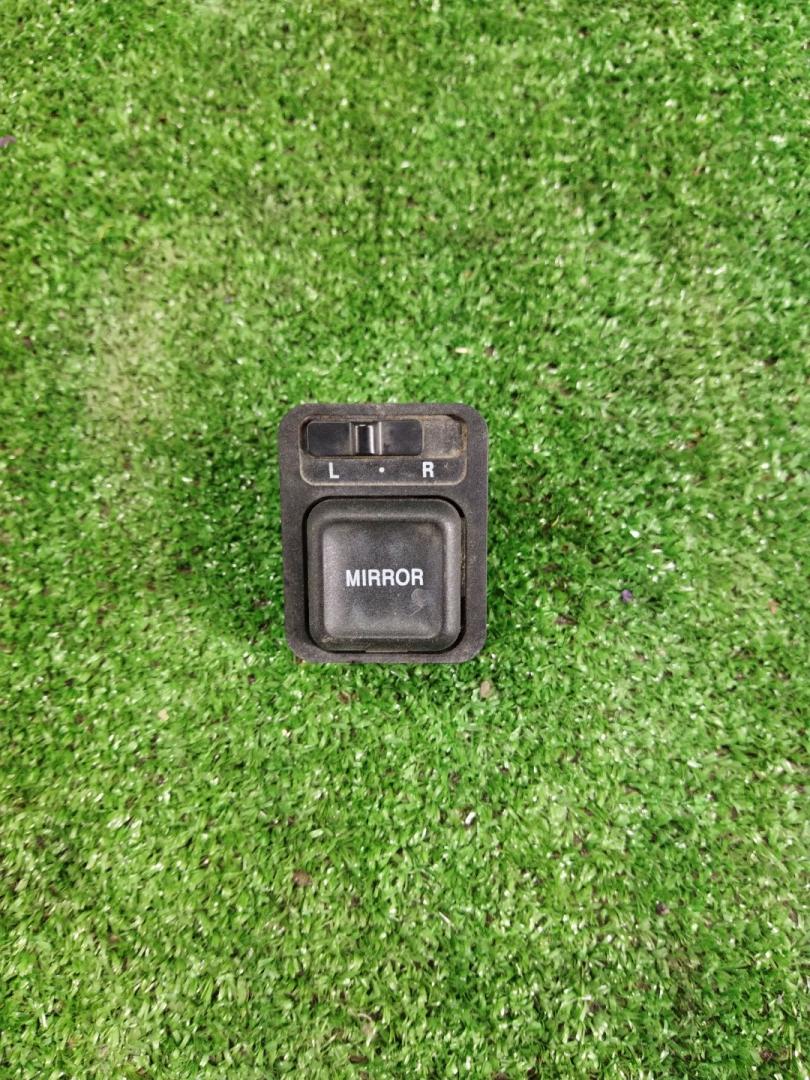 блок управления зеркалами Great Wall Wingle 3 2012, 2.0 л., дизель, МКПП, серебристый, пикап, полный привод, правый руль - фото №1