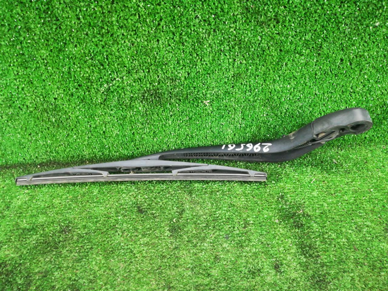 щеткодержатель задний Honda Jazz 2 поколение 2008, 1.5 л., бензин, АКПП, хетчбэк 5 дв. - фото №1