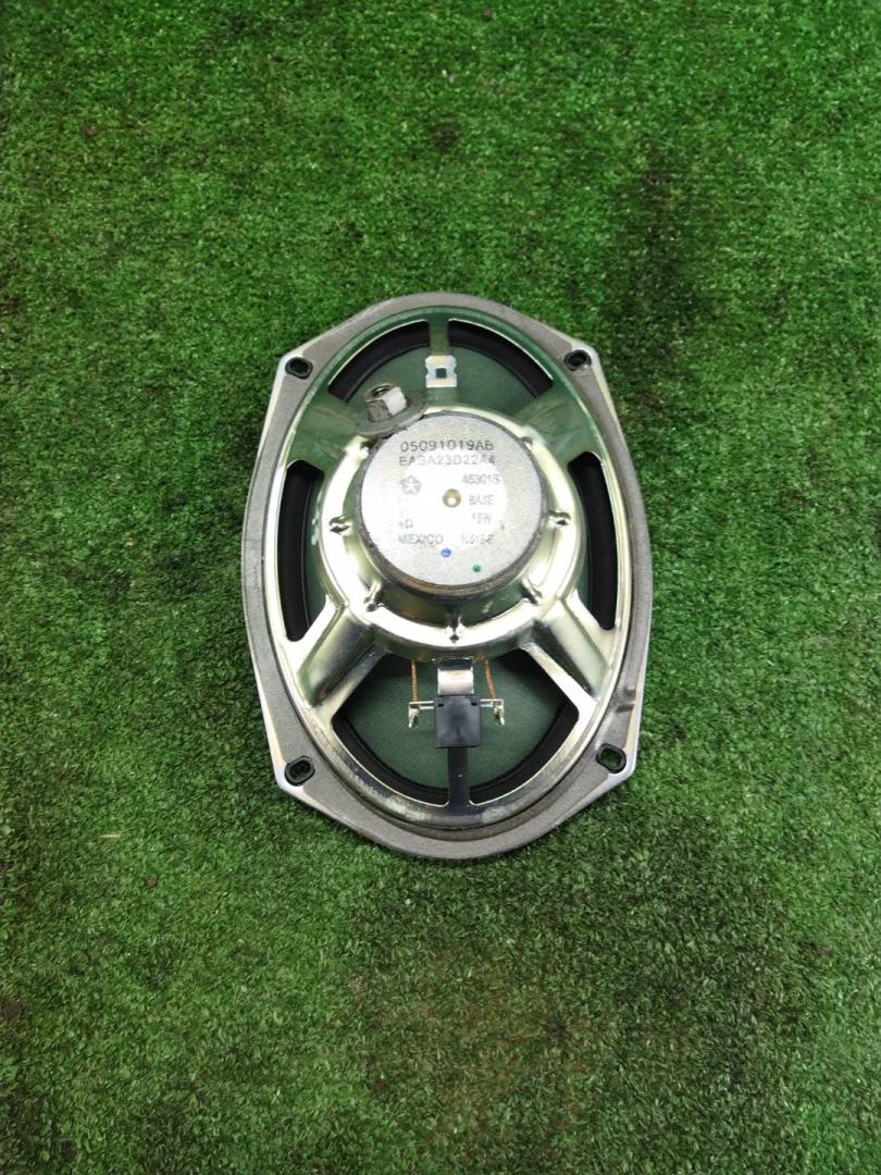 динамик двери Dodge Grand caravan 5 поколение 2010, 3.6 л., бензин, АКПП, минивэн, передний привод, 05091019AB, EASA23D22A4 - фото №1