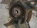 кулак задний правый Mazda 6 MPS 1 поколение 2006, 2.3 л., бензин, МКПП, черный, седан, правый руль - фото №2