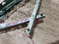 петля капота Volvo V70 2 поколение 2004, 2.5 л., бензин, АКПП, бирюзовый, универсал, правый руль - фото №4