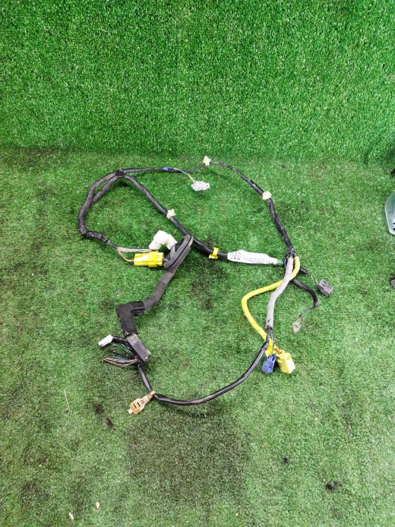 дверная проводка Honda Element 1 поколение 2006, 2.4 л., i-VTEC, K24A4, бензин, АКПП, оранжевый, хетчбэк 5 дв., полный привод, 32753-SCV-A003 - фото №1