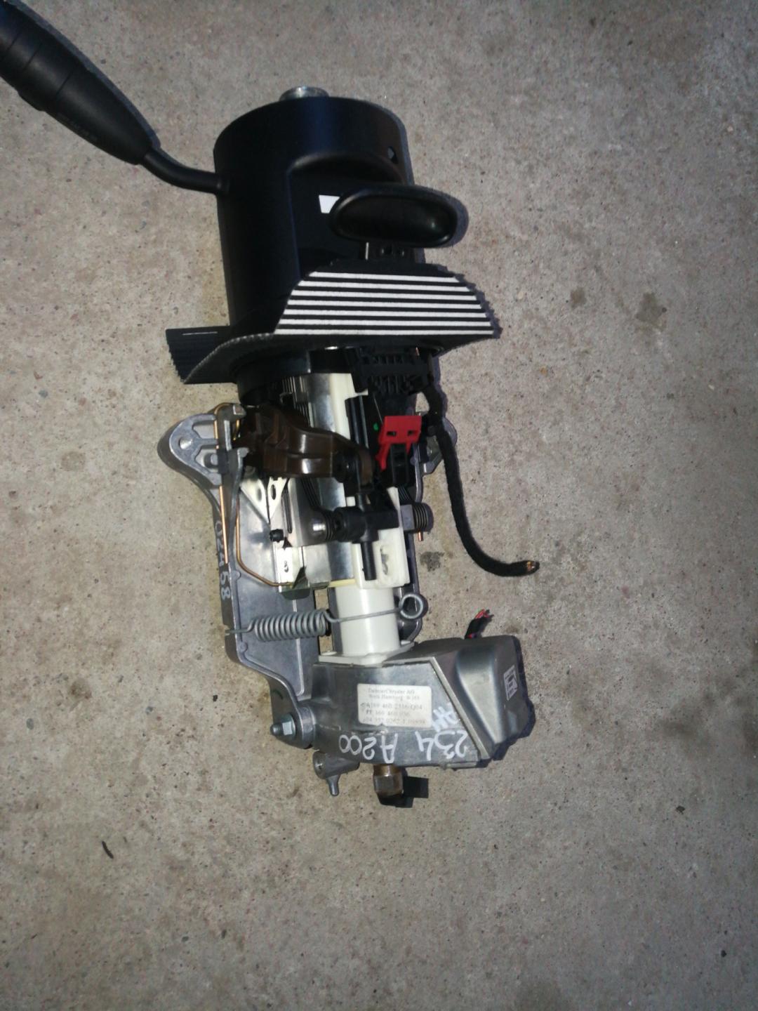 рулевая колонка Mercedes-Benz A-Класс W169 2005, 2.0 л., бензин, АКПП, серебристый, хетчбэк 5 дв., A1694602316Q04 - фото №1