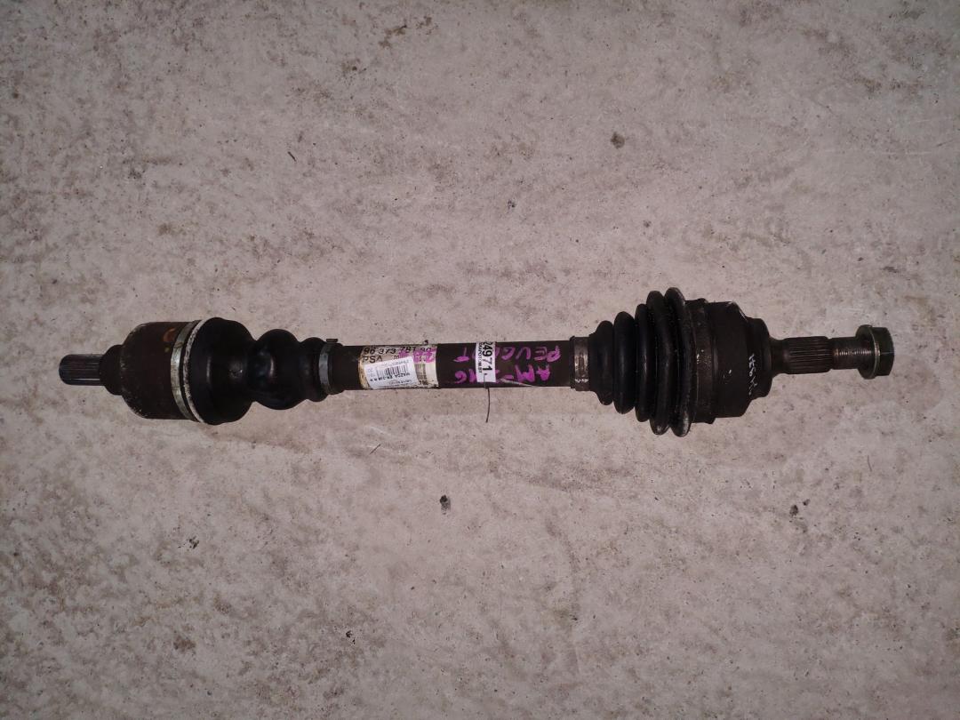 полуось передняя левая (приводной вал, ШРУС) Peugeot 307 1 поколение 2004, 2.0 л., бензин, АКПП, черный, хетчбэк 5 дв., правый руль - фото №1
