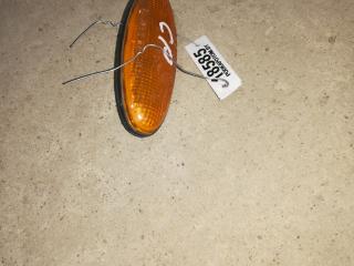 повторитель поворота на крыле правый Mazda Premacy 1 поколение 2001, 2.0 л., RF4F, дизель, минивэн