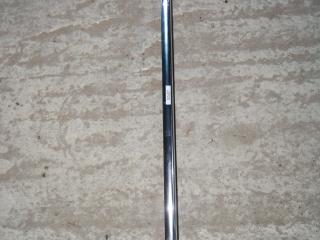 Молдинг стекла двери наружный Volkswagen Passat B6 2008, 2.0 л., BWA, бензин, АКПП, черный, универсал, правый руль