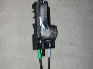 замок двери передней правой Toyota Avensis 2 поколение (T250) 2005, 2.0 л., 1AZ-FSE, бензин, хетчбэк 5 дв.