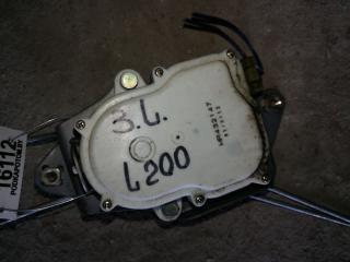 замок двери задней левой Mitsubishi L200 3 поколение 2000, 2.4 л., 4G64 (16V), бензин, пикап