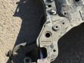 балка подвески передняя (подрамник) Mazda 3 BL 2009, 2.0 л., LF17, бензин, АКПП, черный, хетчбэк 5 дв., правый руль - фото №6