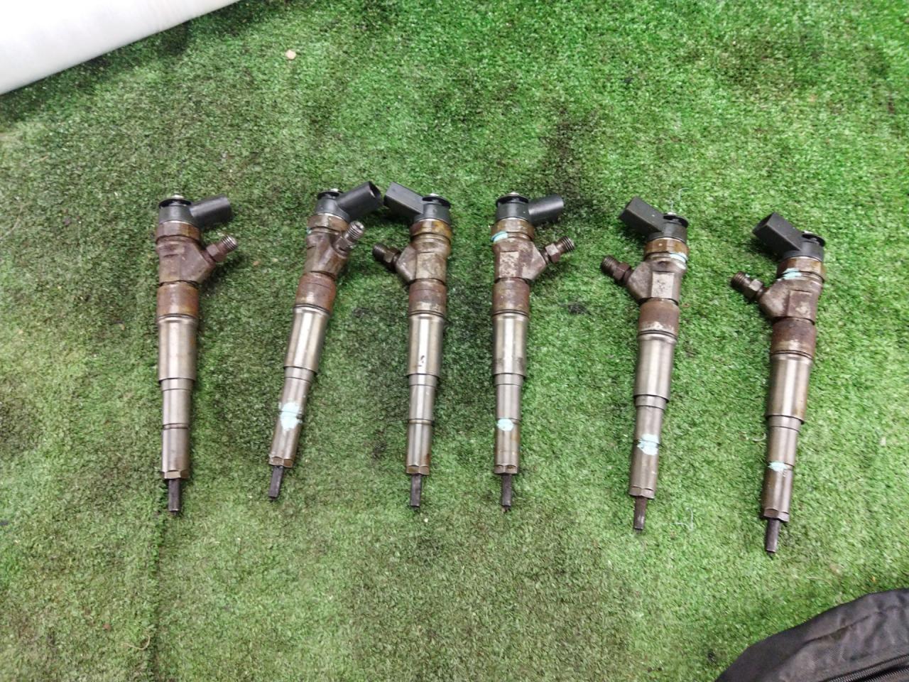 форсунка BMW 3 серия E90/E91/E92/E93 2005, 2.5 л., дизель, 0445110209, 7794435 - фото №1