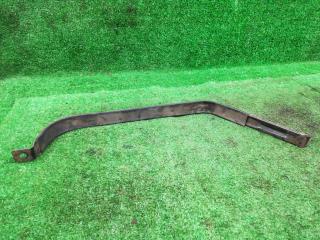 крепление бака топливного Toyota Avensis 3 поколение (T270) [рестайлинг] ADT270 2012, 2.0 л., D-4D, 1AD-FTV, дизель, МКПП, темно-синий, универсал, передний привод, правый руль