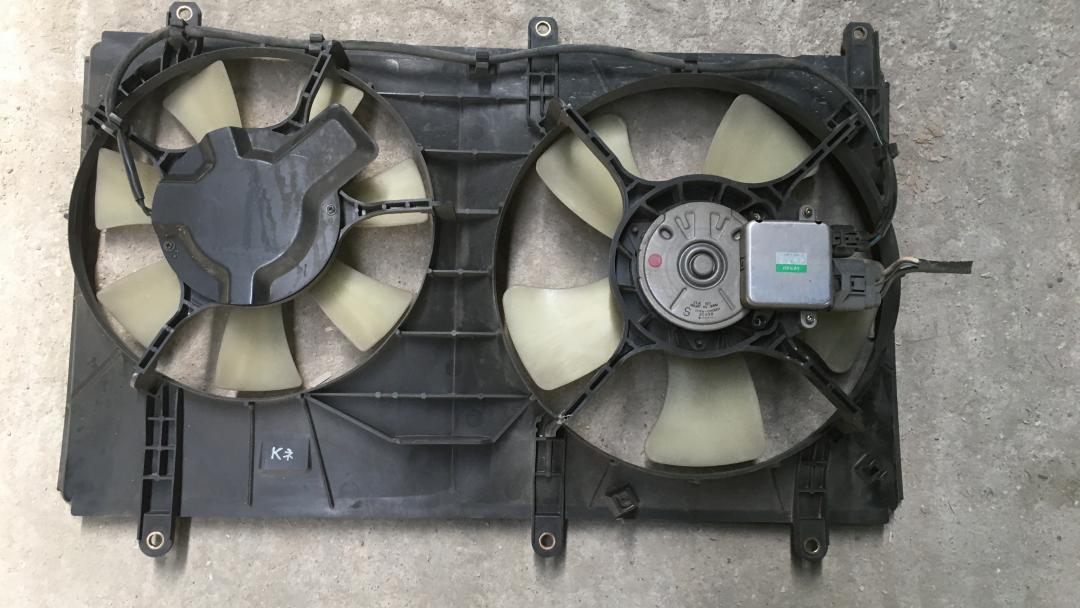 диффузор вентилятора Mitsubishi Grandis 1 поколение 2005, 2.0 л., бензин - фото №1