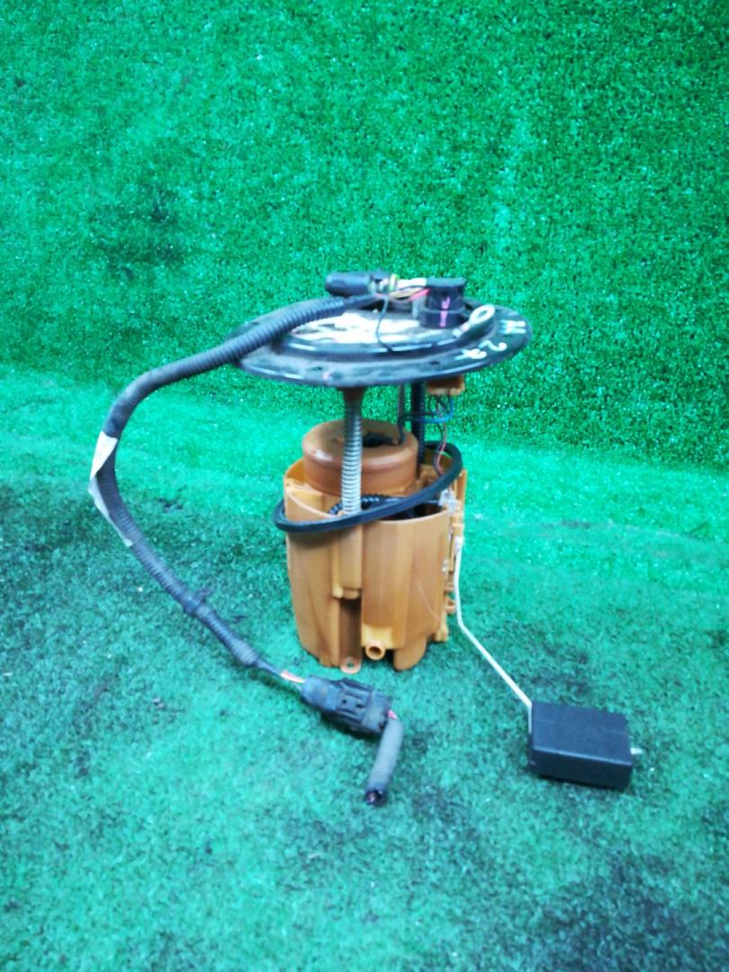 насос топливный Suzuki Kizashi 1 поколение RE91S 2012, 2.4 л., J24B, бензин, АКПП, rhfcysq, седан, передний привод, правый руль - фото №1