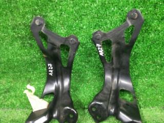 кронштейн радиатора Suzuki Kizashi 1 поколение RE91S 2012, 2.4 л., J24B, бензин, АКПП, rhfcysq, седан, передний привод, правый руль