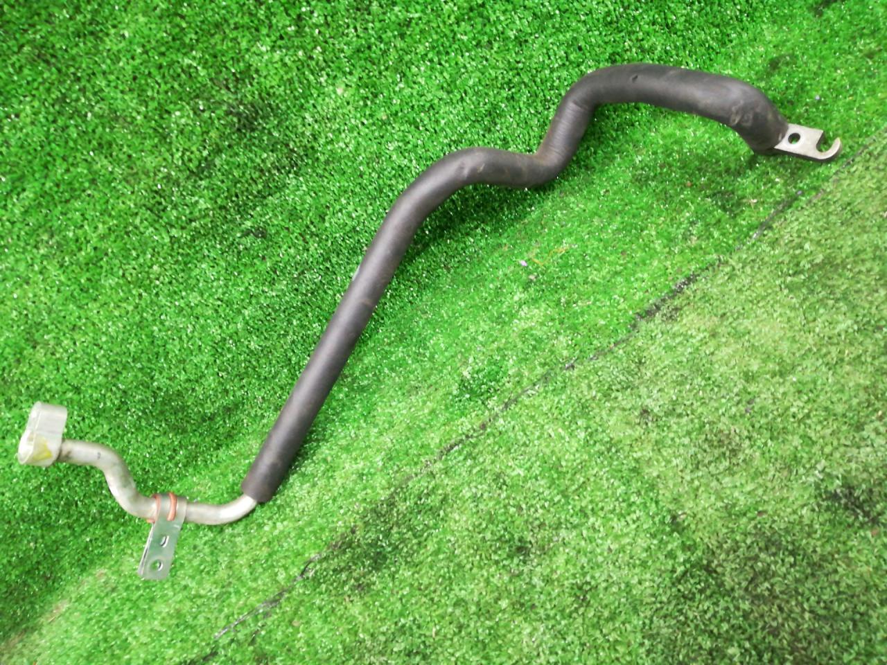 трубка кондиционера Suzuki Kizashi 1 поколение RE91S 2012, 2.4 л., J24B, бензин, АКПП, rhfcysq, седан, передний привод, правый руль, 9574157L00 - фото №1