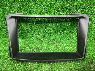 рамка под магнитолу Hyundai i40 1 поколение VF 2012, 1.7 л., D4FD, дизель, правый руль, 25K-11510