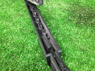 щеткодержатель задний Opel Antara 1 поколение [рестайлинг] 2011, 2.4 л., бензин, АКПП, серебристый, передний привод, правый руль