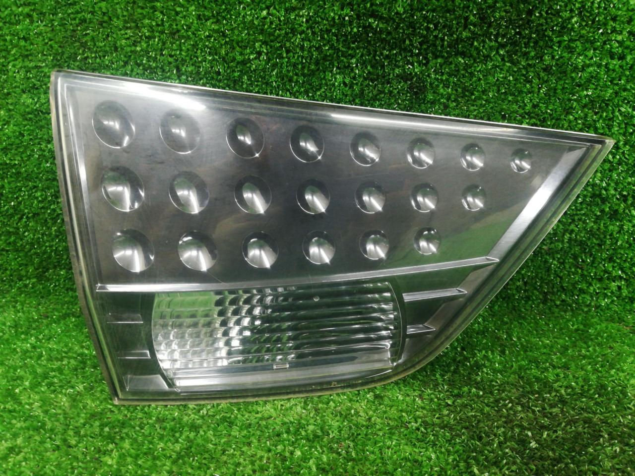 фонарь крышки багажника левый Mitsubishi Outlander 2 поколение 2008, 3.0 л., i, 6B31, бензин, красный, внедорожник 5 дв., полный привод, 1146-356, 1146-356L - фото №1