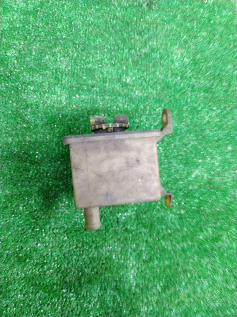 бачок гидроусилителя Chrysler Voyager 3 поколение 1999, бензин, 4684140 - фото №1