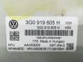 монитор мультимедиа Volkswagen Golf 7 поколение 2017, 1.8 л., бензин, АКПП, хетчбэк 5 дв., 3G0919605H - фото №3