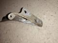 петля капота левая Subaru Forester 2 поколение (SG) [рестайлинг] 2006, 2.5 л., EJ251, бензин, МКПП, серебристый, правый руль - фото №2