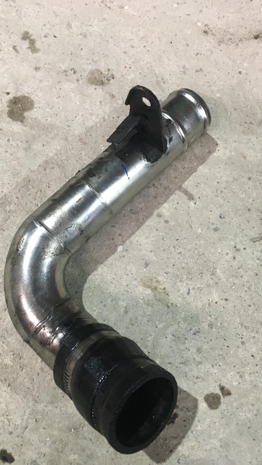 патрубок интеркулера Great Wall Wingle 3 2012, 2.0 л., дизель, МКПП, серебристый, пикап, полный привод, правый руль - фото №1