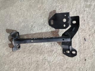 Распорка (растяжка) телевизора Mazda 6 1 поколение [рестайлинг] 2006, 2.3 л., L3, бензин, АКПП, серый, хетчбэк 5 дв., правый руль